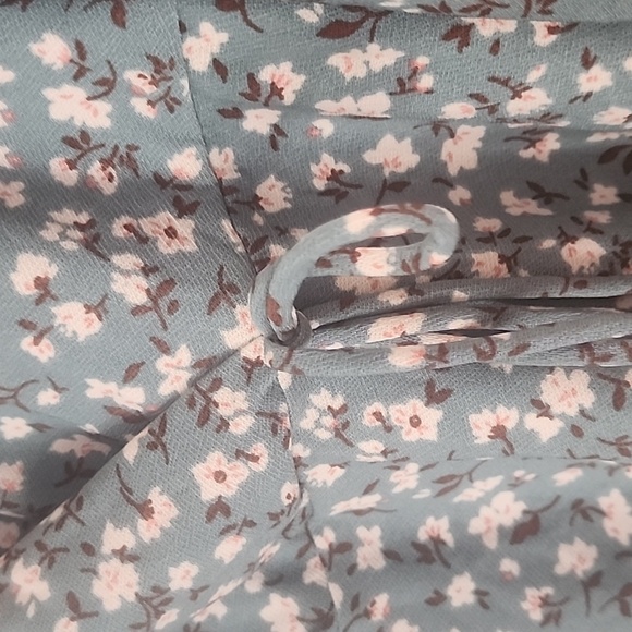 Monteau Los Angeles Womens Faux Wrap Peplum Blouse Size Xl  Top V Neck - Picture 5 of 5